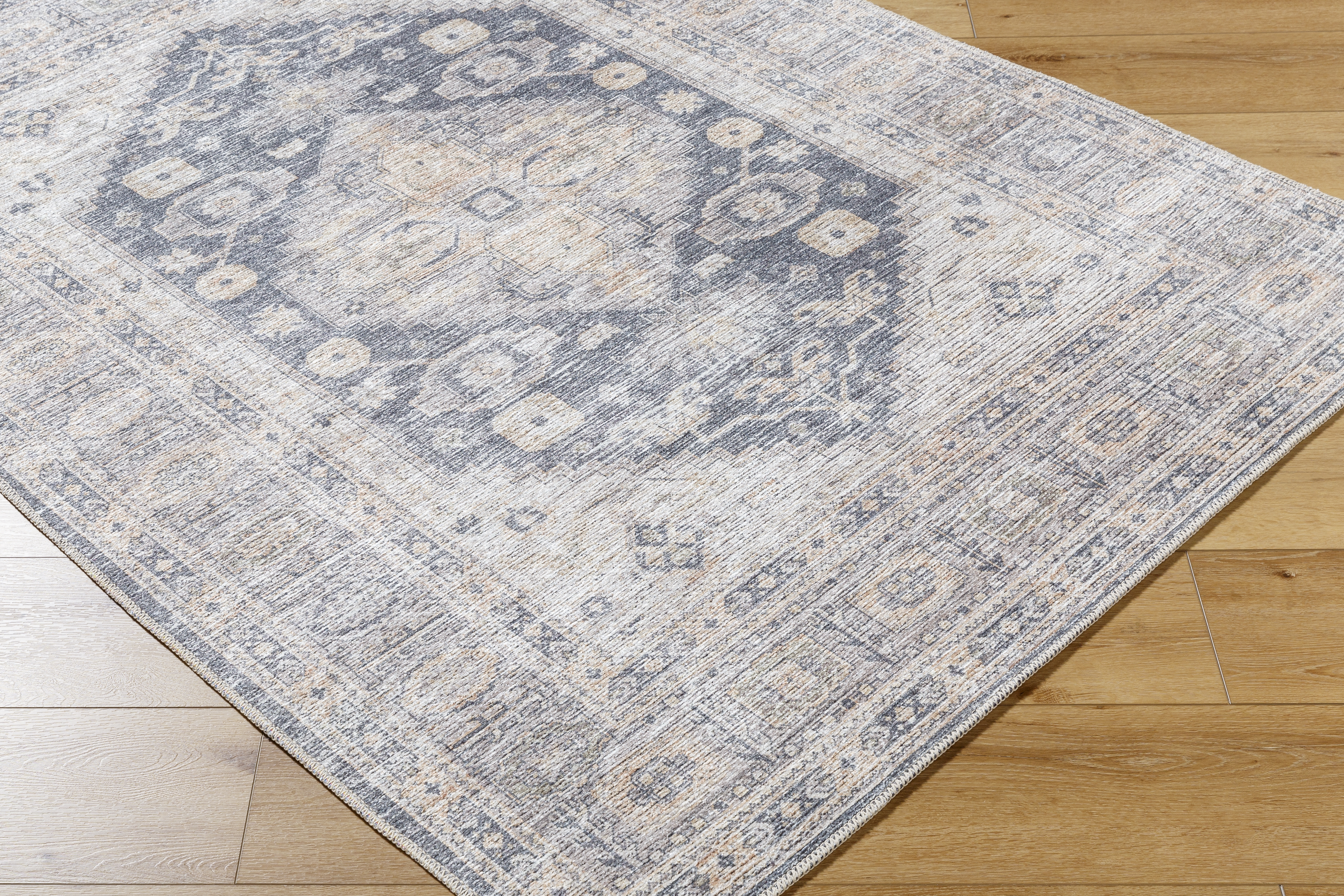 Lorelai Gray Indoor 6'7" x 9' Machine Woven Rug - Image 5
