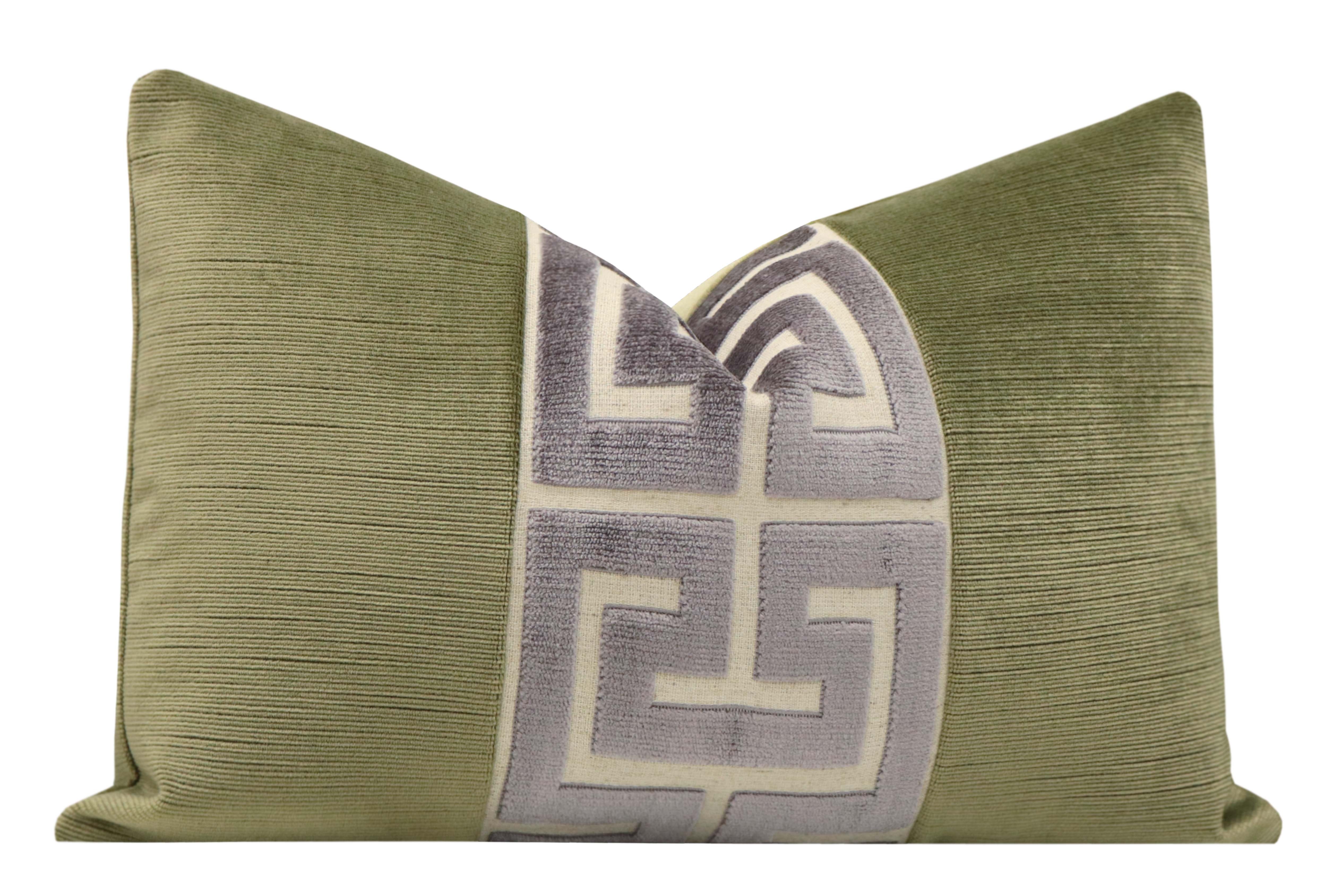 THE LITTLE LUMBAR :: STRIE VELVET // SPANISH MOSS + GRAPHITE GREEK TRIM - SAMPLE 4" X 4" - Image 1