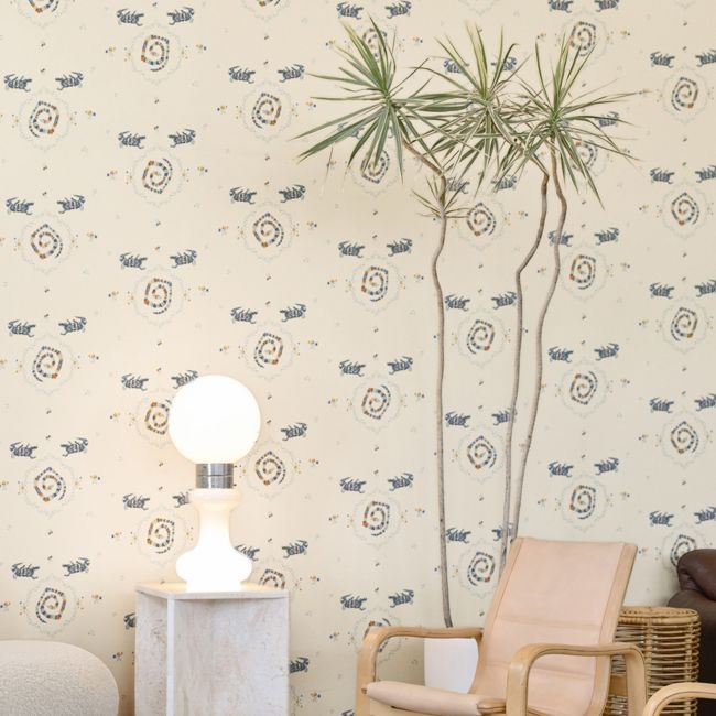 Backdrop Reptilia Warm Blue Wallpaper - Image 0