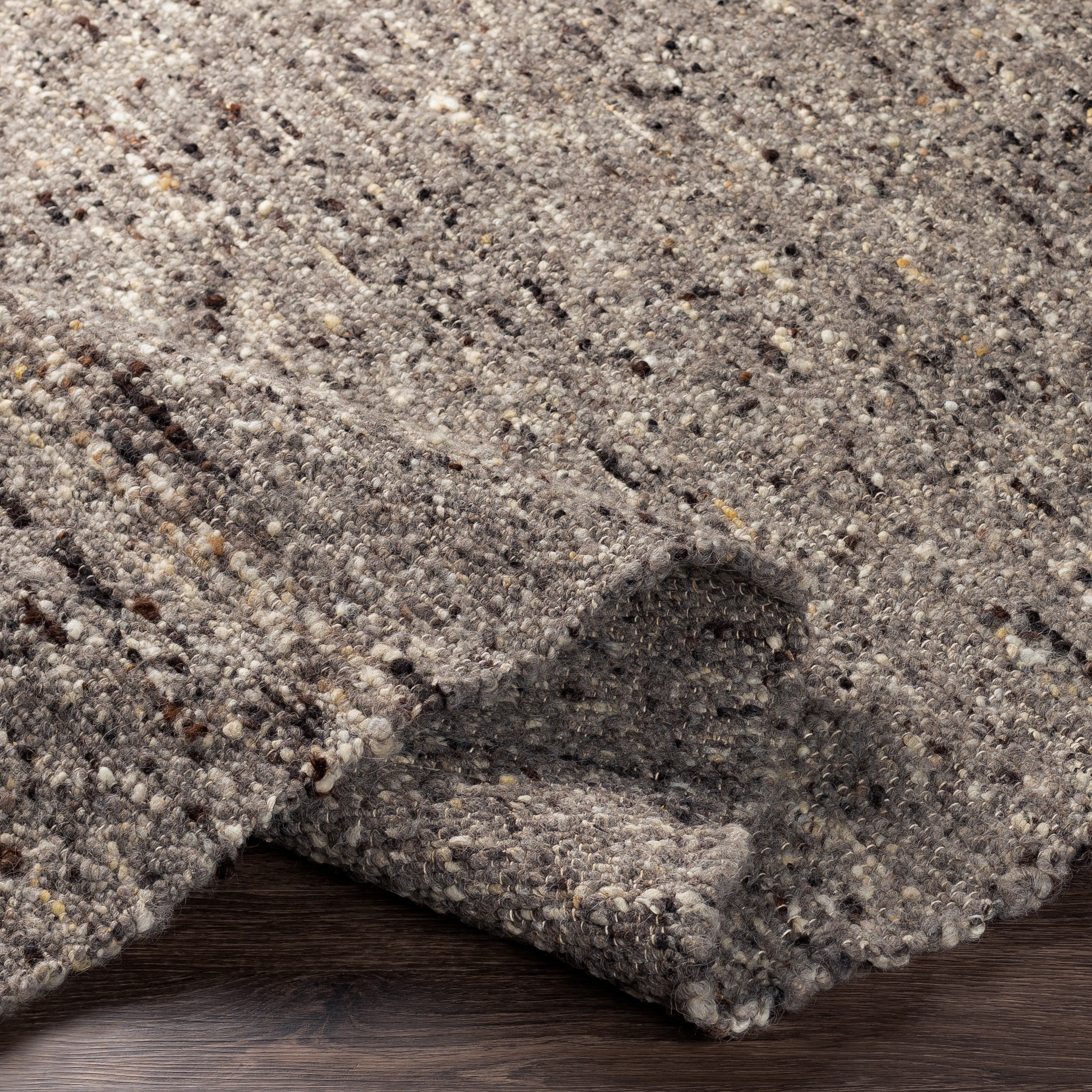 Sawyer Brown Indoor 2' x 3' Handmade Rug - Image 4