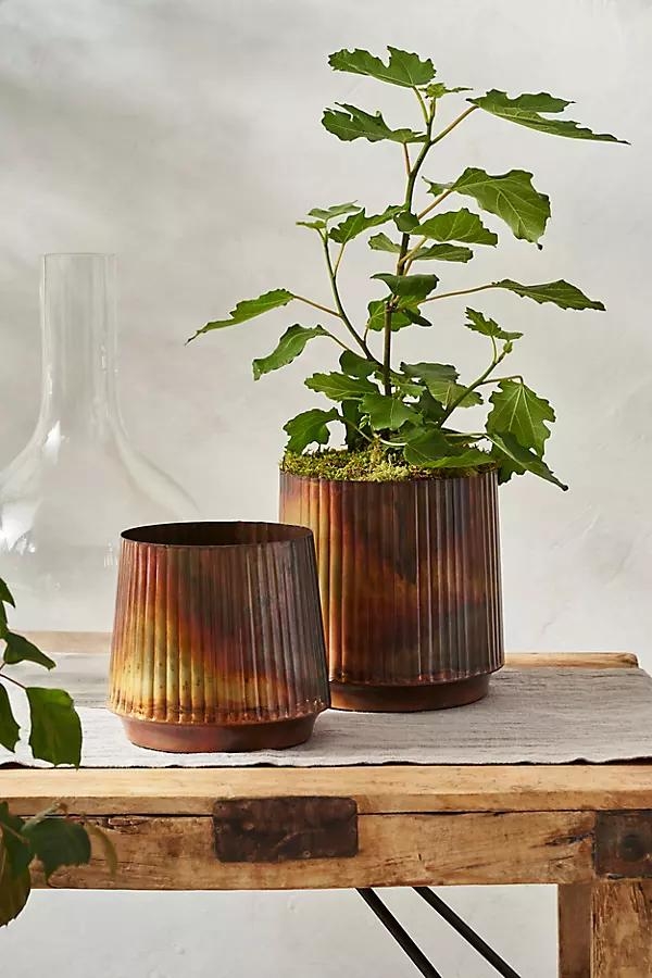 Burnished Ridge Planter - Image 0