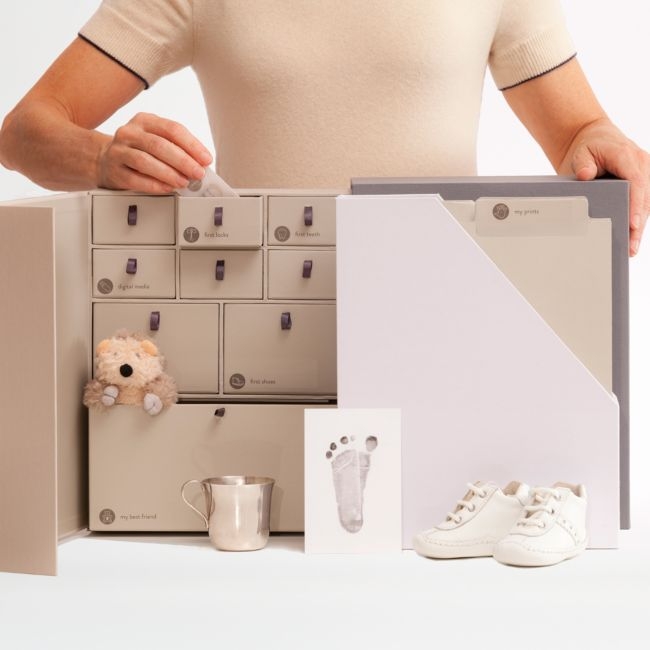 The Deluxe Edition Baby Keepsake Box - Image 0