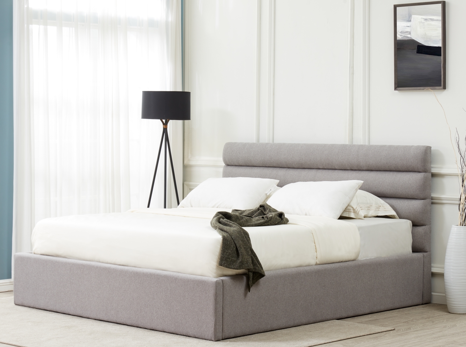 Jaybella Lowprofile Tufted Bed - Light Grey - Image 1
