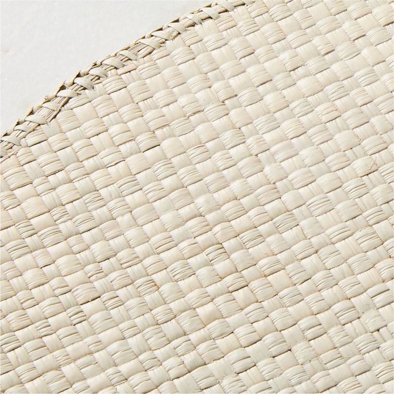 Kanawa Warm White Woven Round Placemat - Image 1