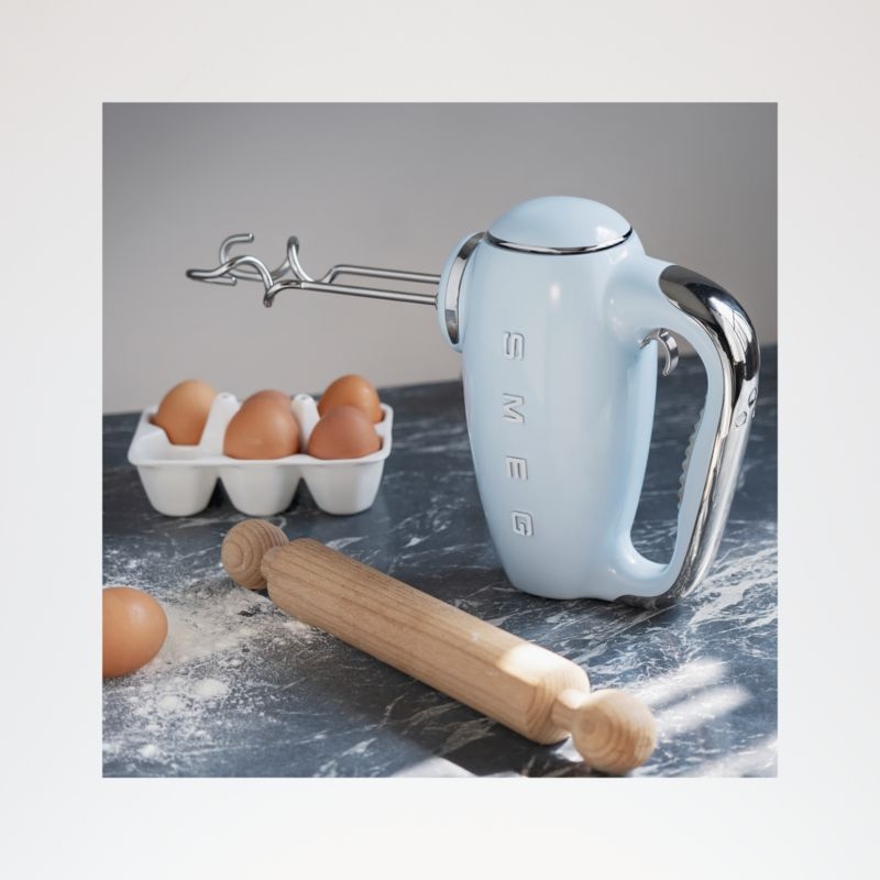 SMEG Pastel Blue 9-Speed Hand Mixer - Image 1