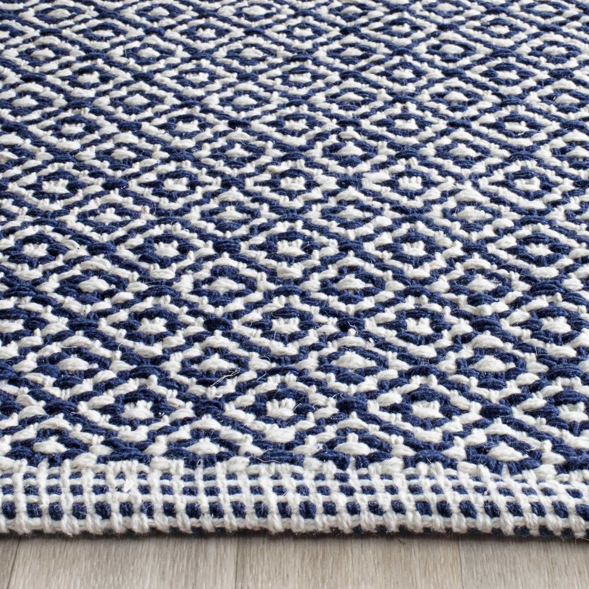 Arlo Home Hand Woven Area Rug, MTK717H, Ivory/Navy,  8' X 10' - Image 2