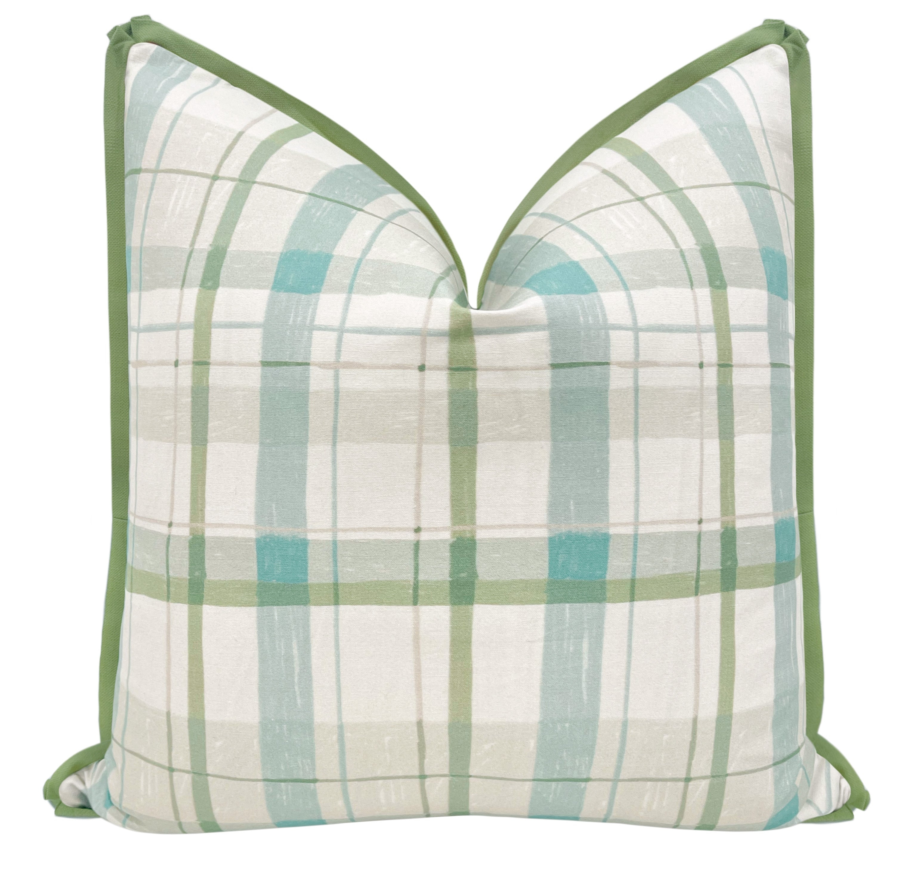 PLAID // NEUTRAL | TEIL TEXTILES - 20" X 20" / BUTTERFLY FLANGE / Clover - Image 0