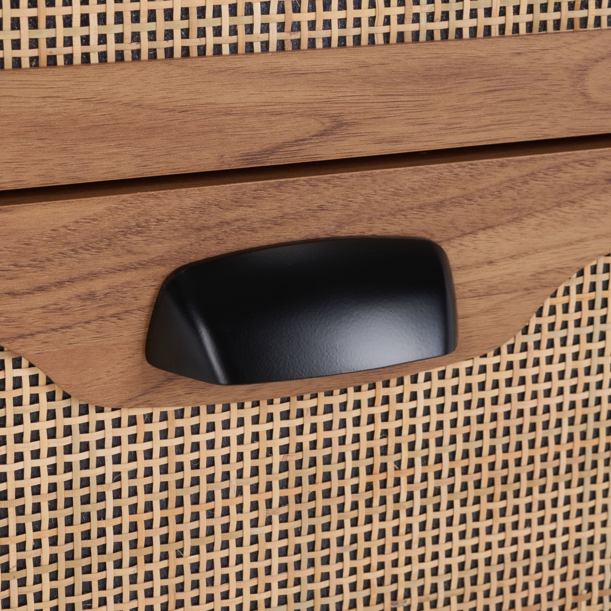 Irelia 2 Drawer Nightstand - Oak / Natural - Safavieh - Image 3