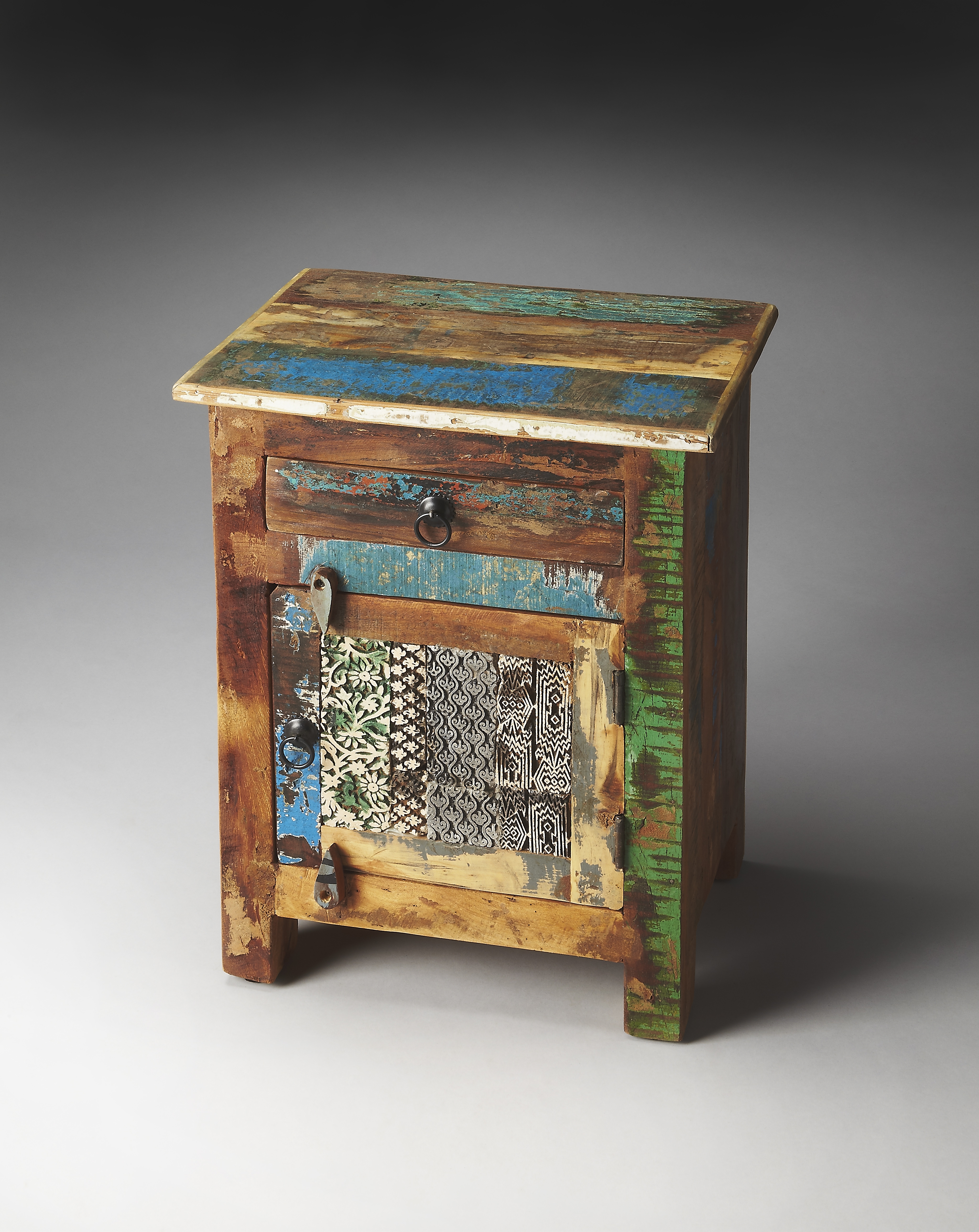 Reverb Artifacts Accent Chest - Image 1