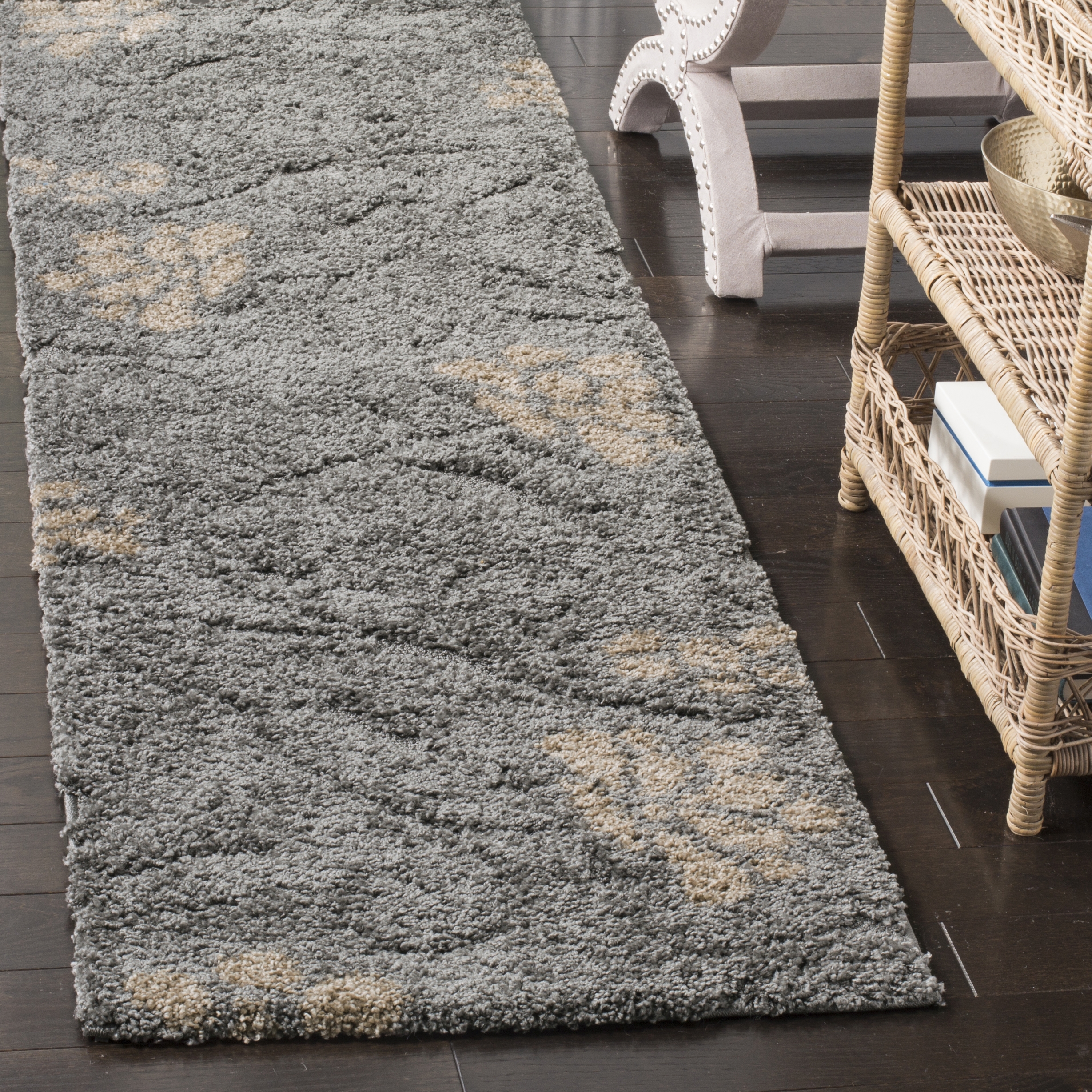 Arlo Home Woven Area Rug, SG464-8013, Grey/Beige,  2' 3" X 11' - Image 1