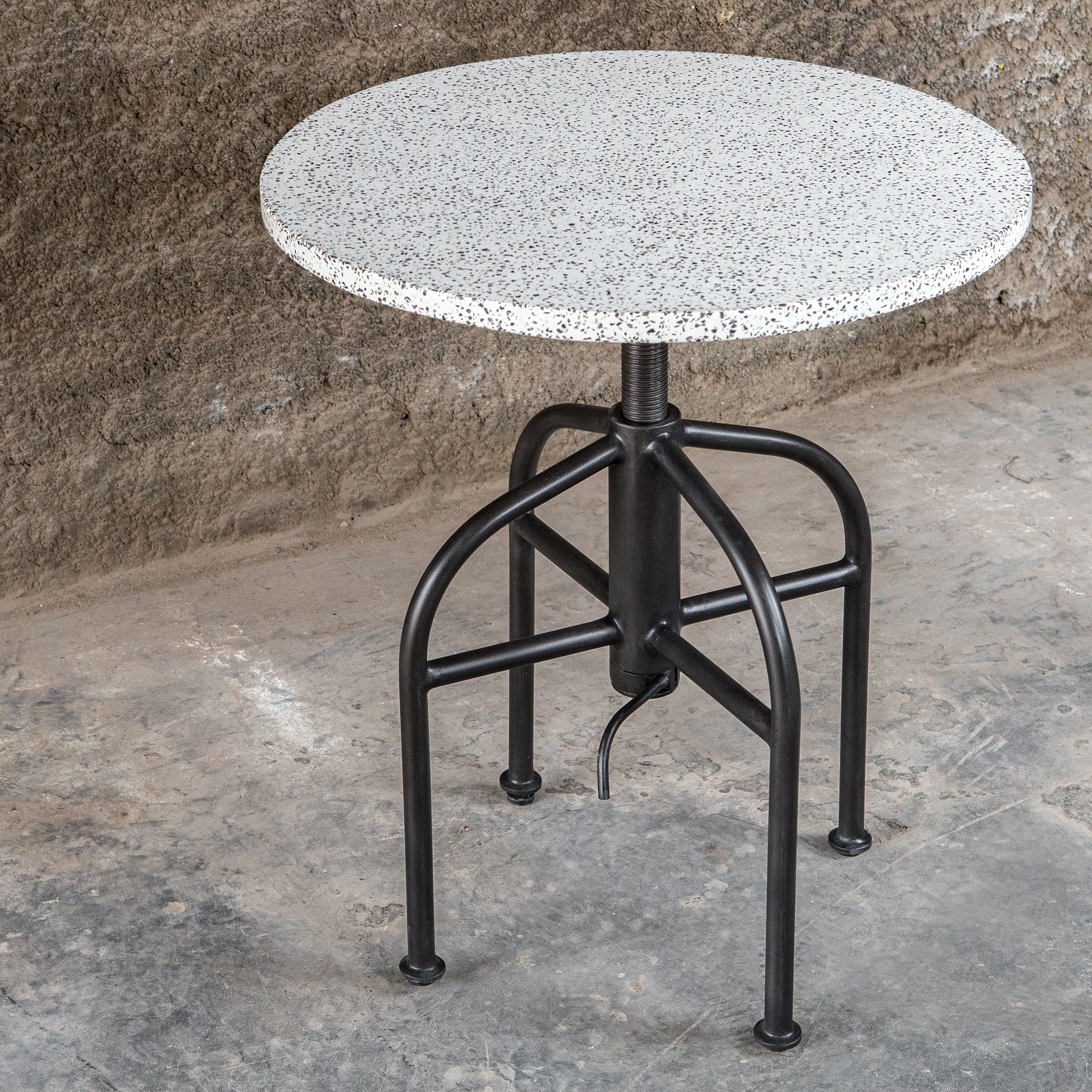 Apsel Industrial Accent Table - Image 2