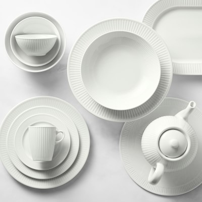 Pillivuyt Plisse Porcelain 16-Piece Dinnerware Set with Cereal Bowl - Image 5