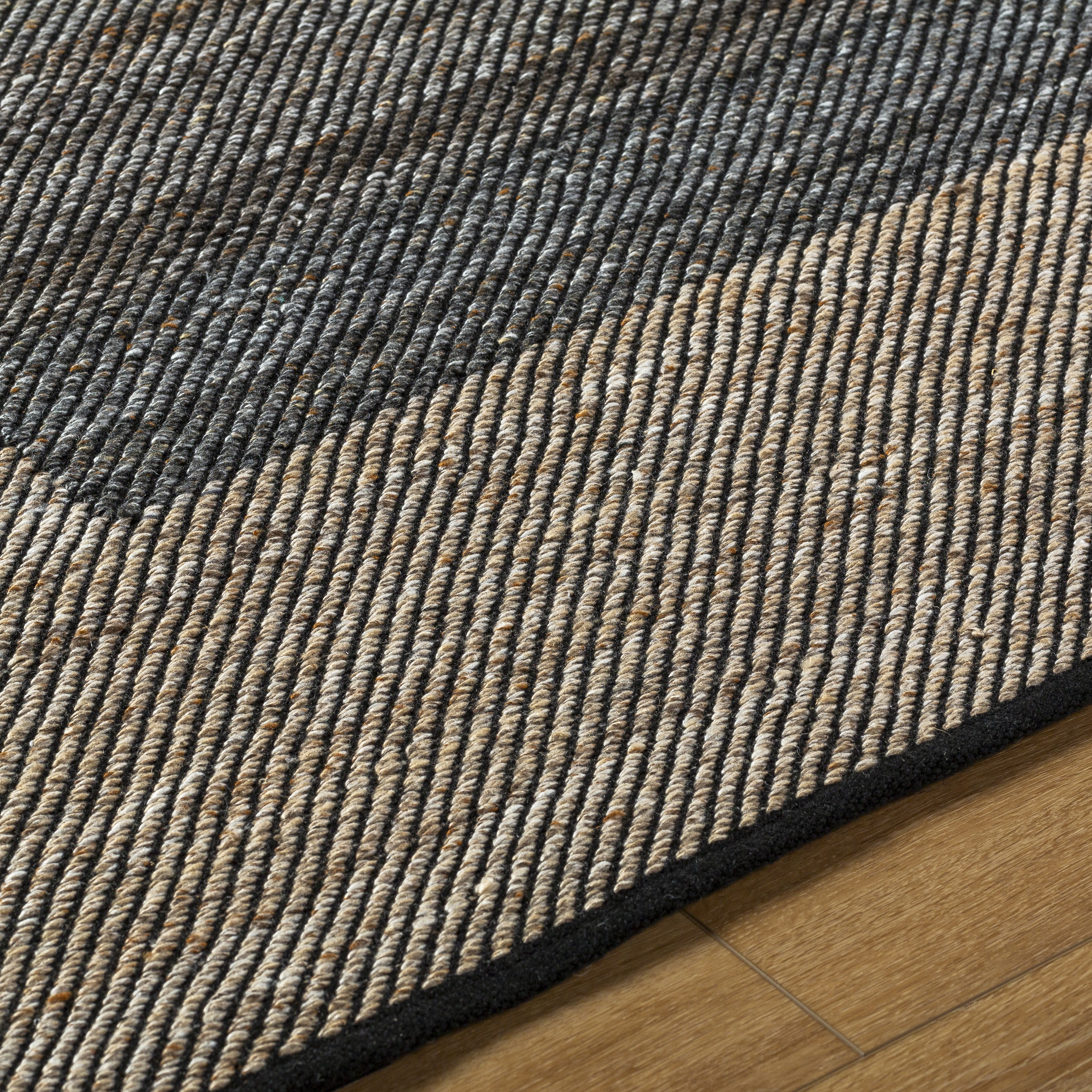 Jocelyn Gray Outdoor 8' x 10' Handmade Rug - Image 2