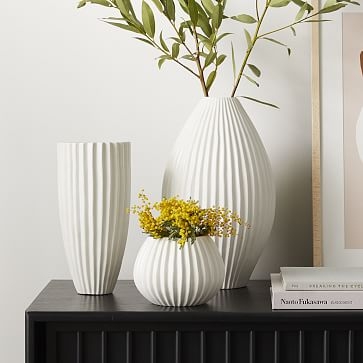 Sanibel Textured Vase, White, Wide Tapered - Image 3