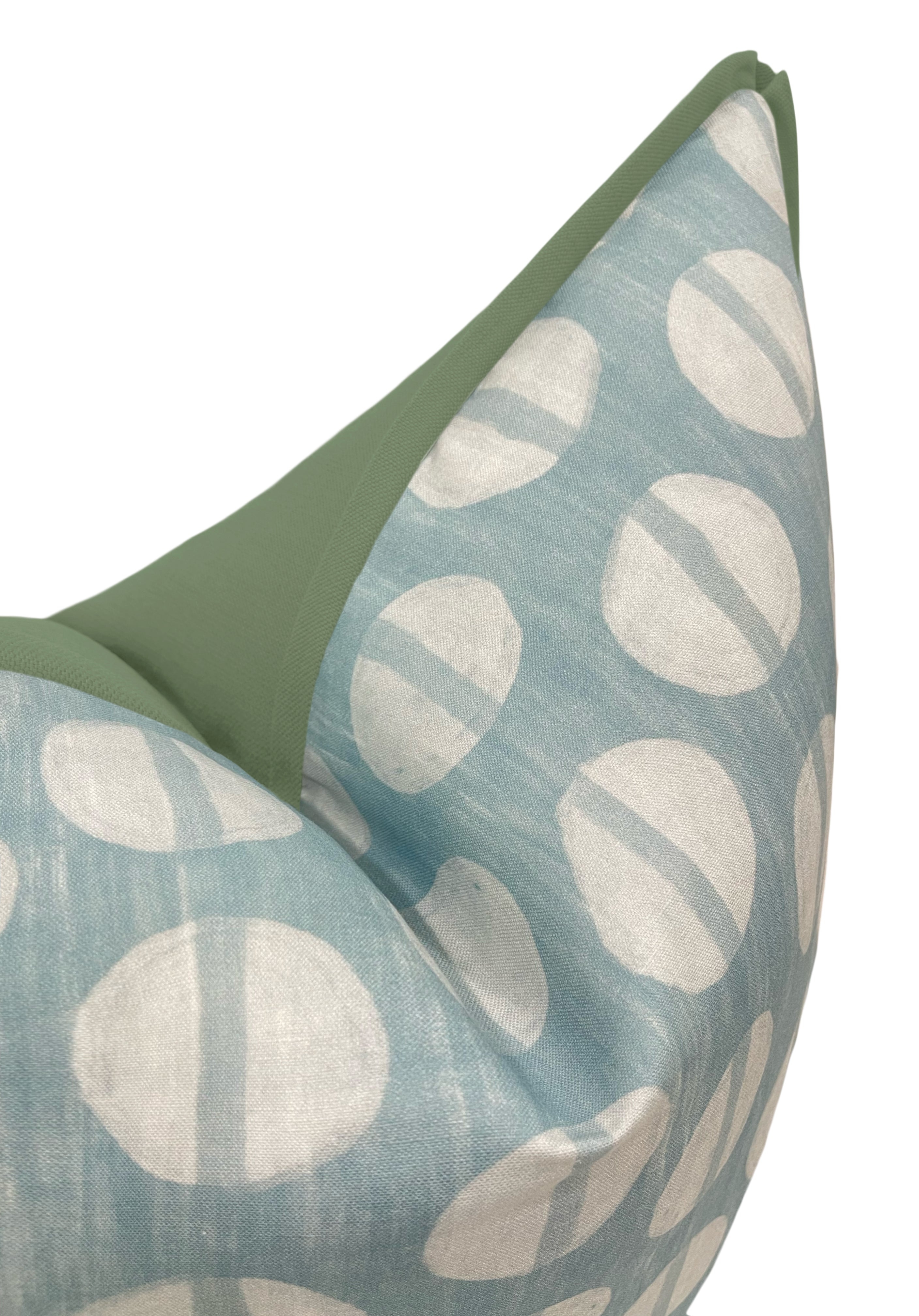 KIT | LULIE WALLACE - 20" X 20" / BUTTERFLY FLANGE / Basil - Image 0