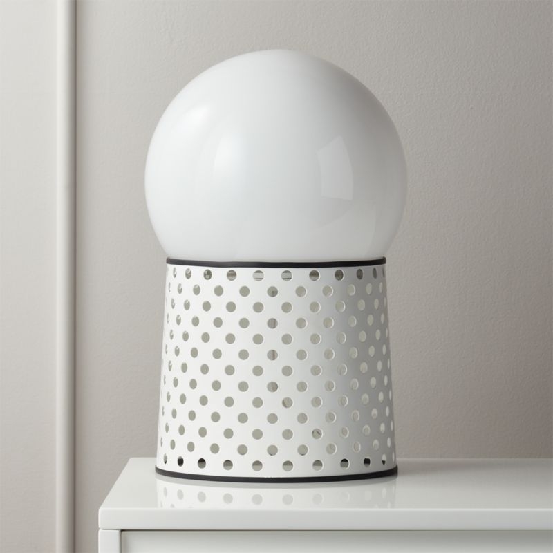 Voss White Globe Table Lamp - Image 4