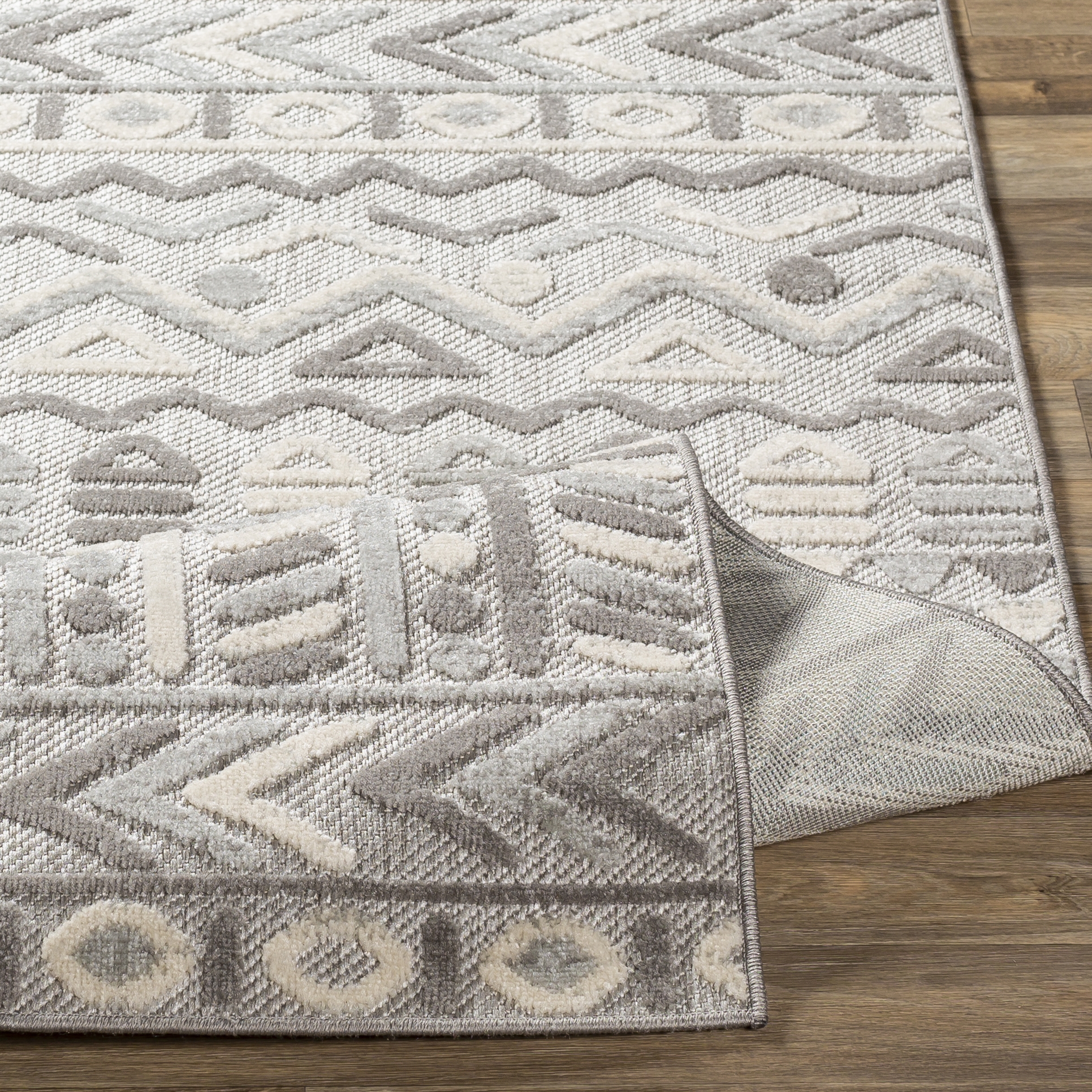 Big Sur Gray Outdoor 2' x 3' Machine Woven Rug - Image 4