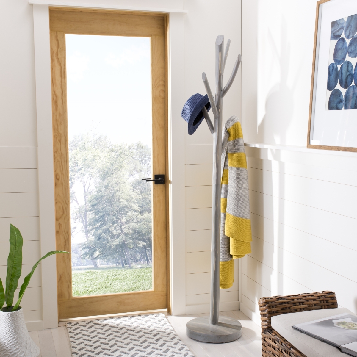Walter Coat Hanger - Grey - Safavieh - Image 1
