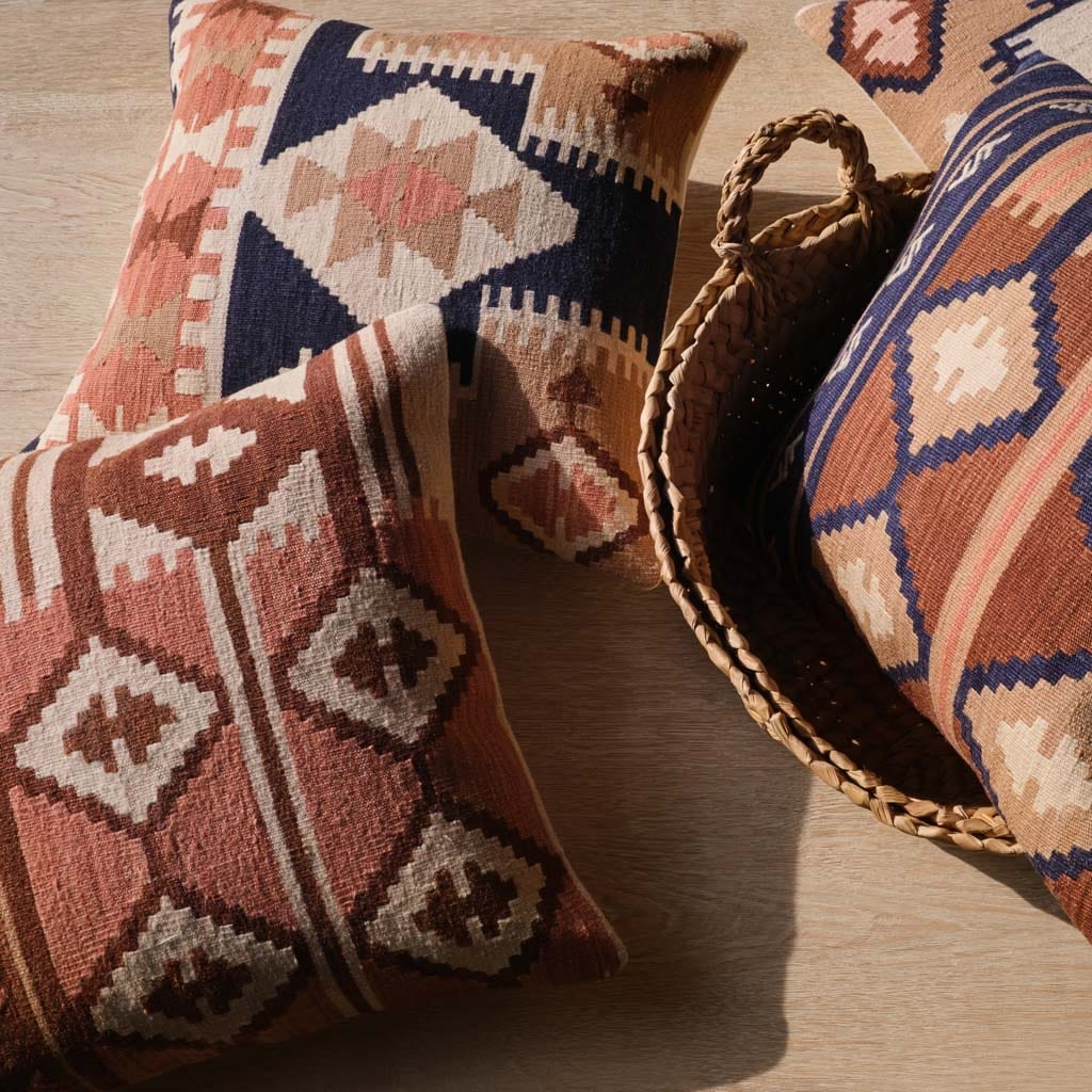 The Citizenry Yara Kilim Pillow | Ecru - Image 2