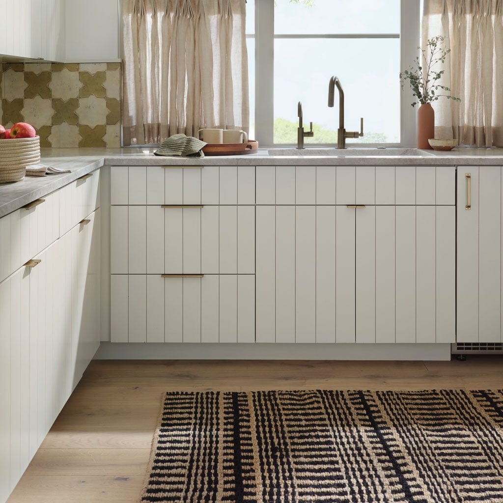 The Citizenry Shayak Handwoven Jute Accent Rug | 2' x 3' | Black - Image 3