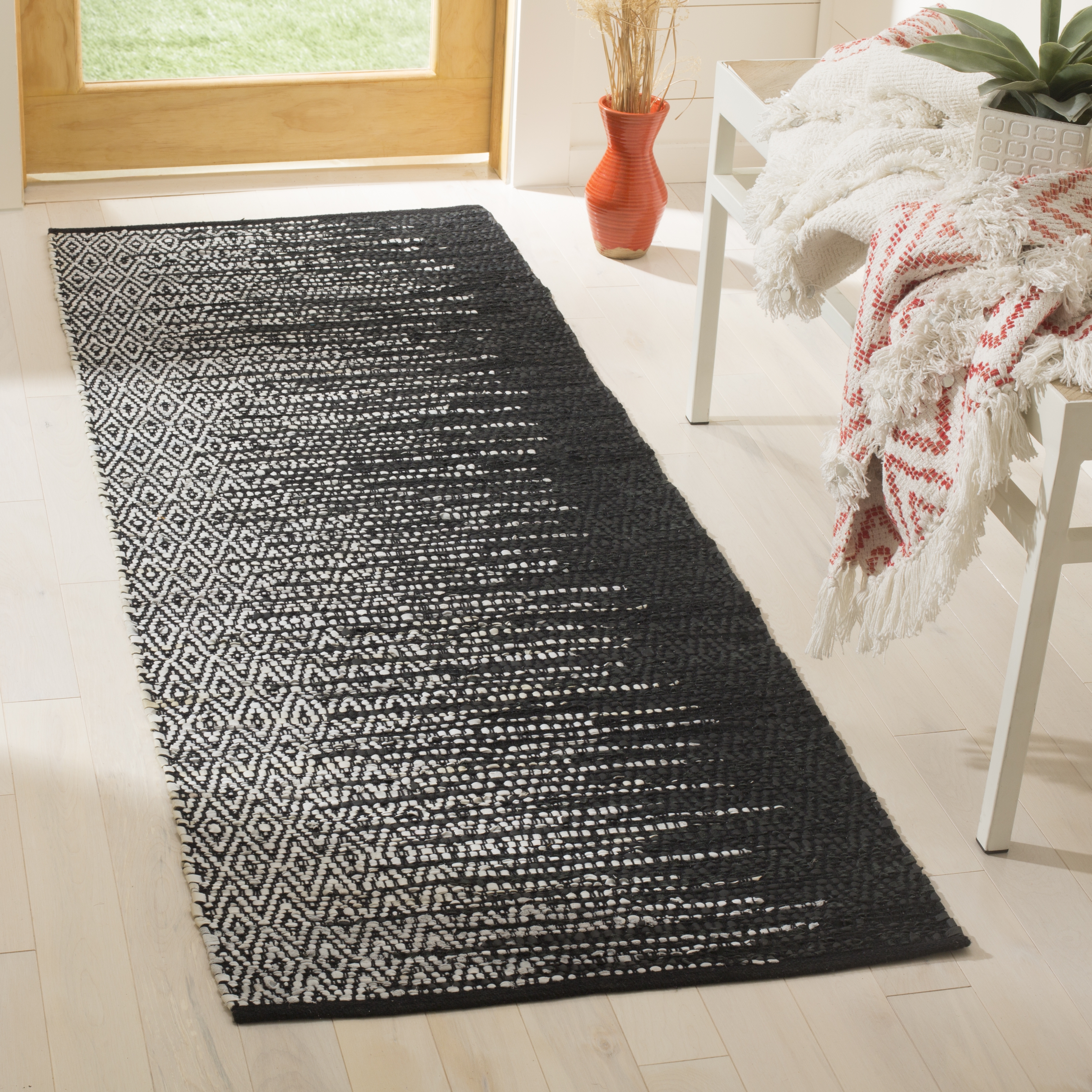 Arlo Home Hand Woven Area Rug, VTL388C, Light Grey/Black,  2' 3" X 4' - Image 1