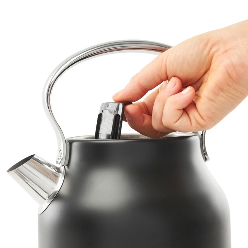 HADEN Heritage Black and Chrome Electric Tea Kettle - Image 3