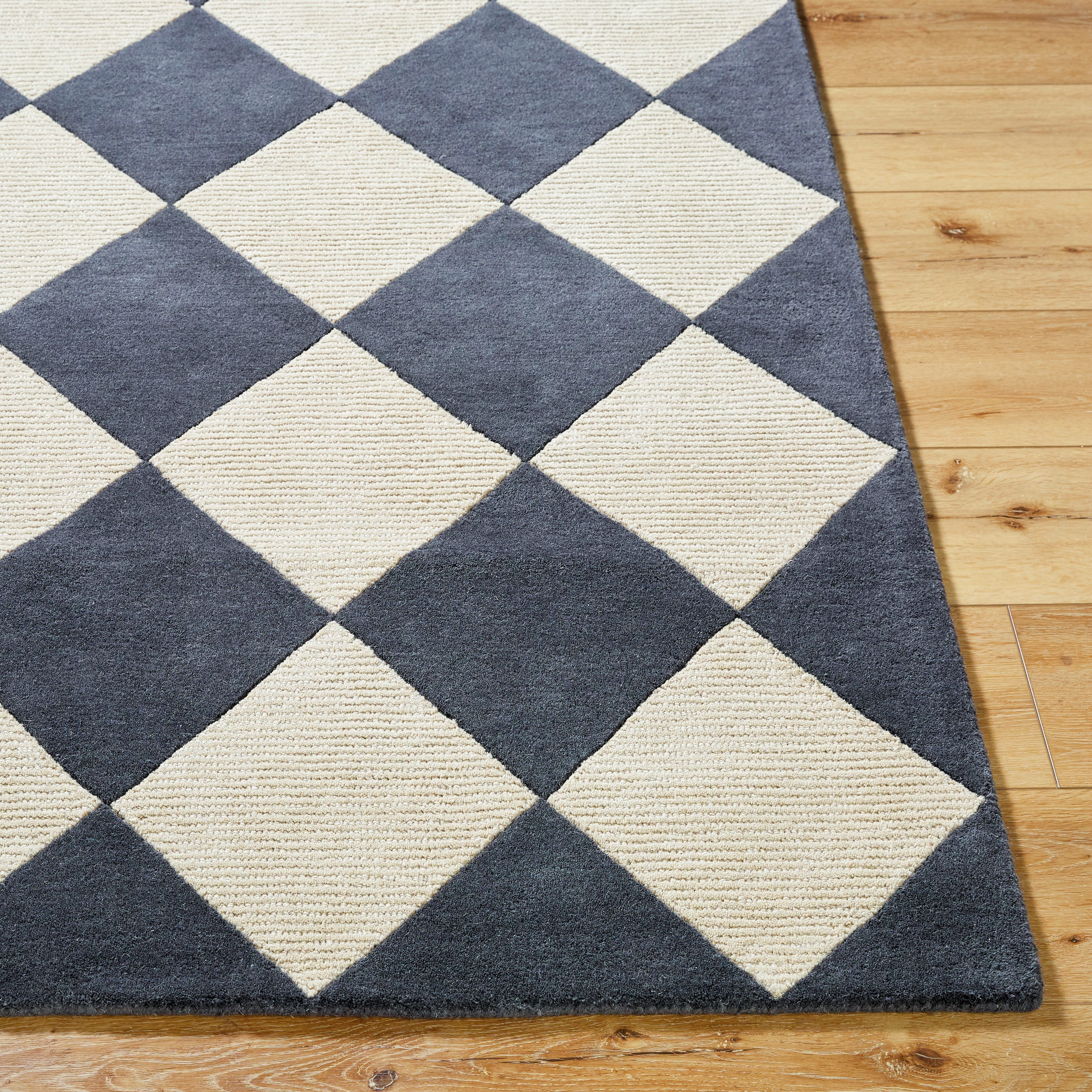 Isaac  Indoor 5' x 7'6" Handmade Rug - Image 2