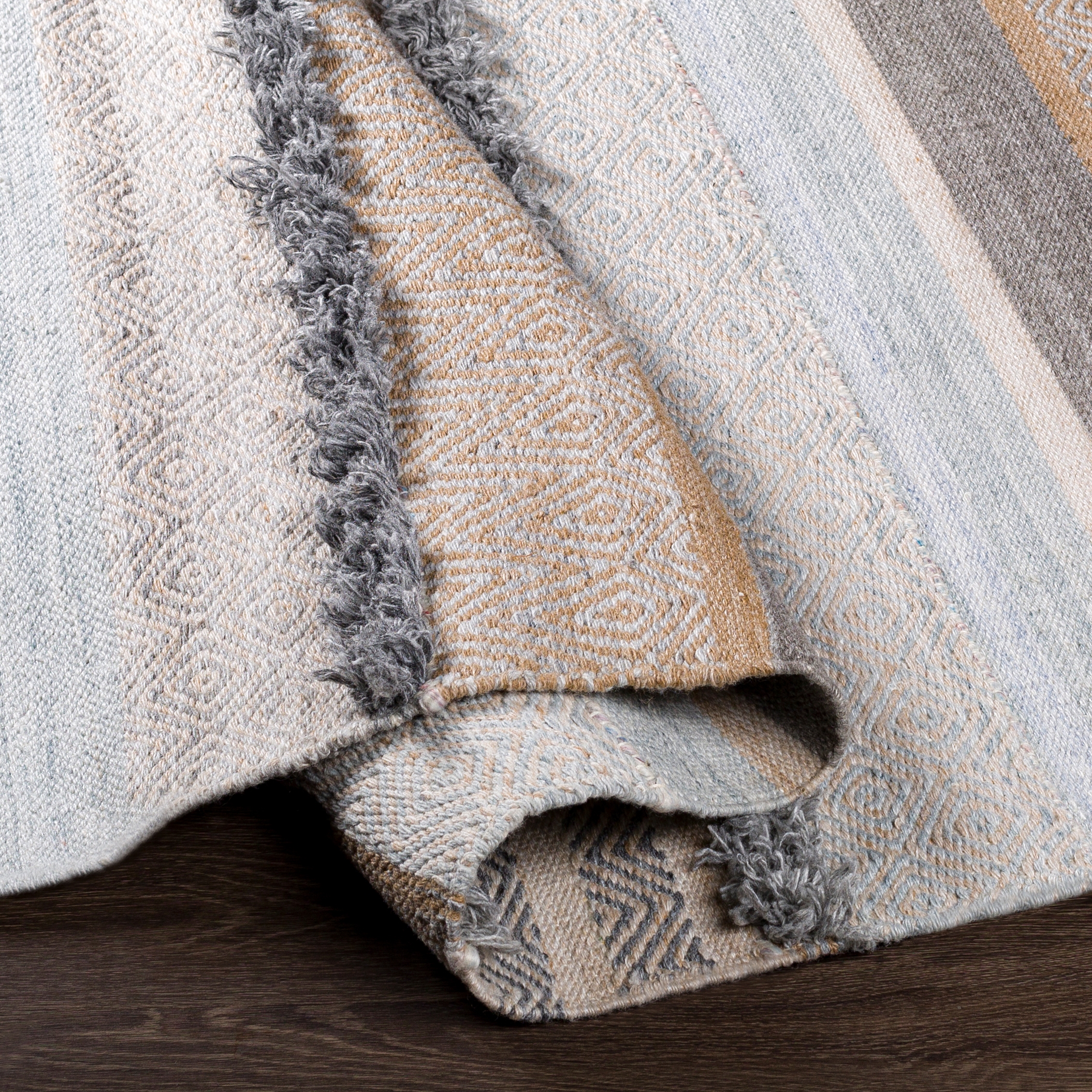 Azalea Beige Indoor 2'6" x 8' Handmade Rug - Image 3