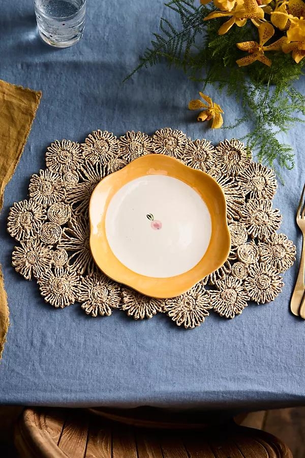 Floral Raffia Placemat - Image 0