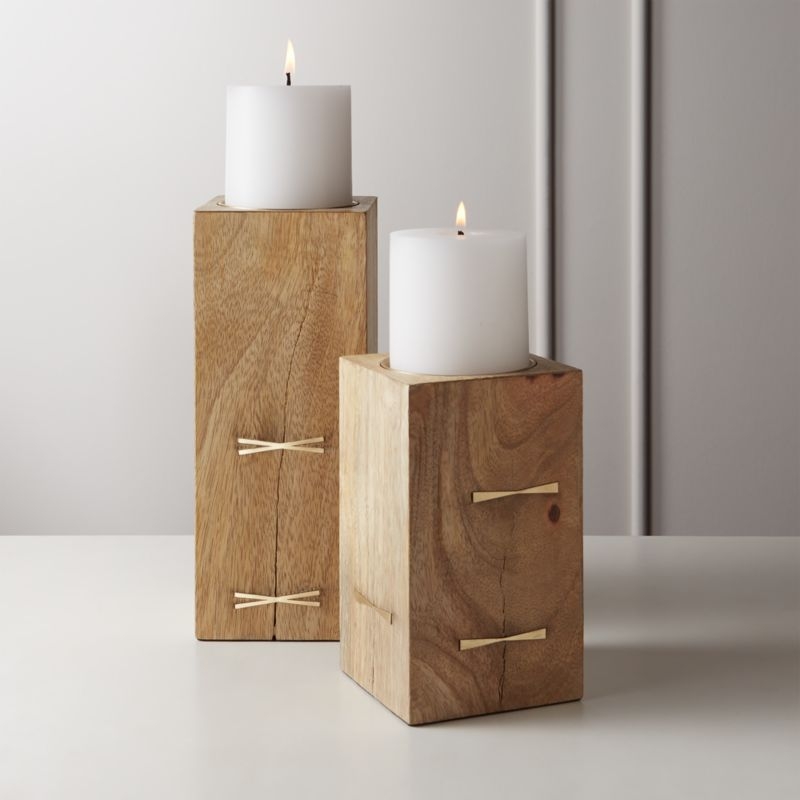 Bowtie Wood Pillar Candle Holder Small - Image 1