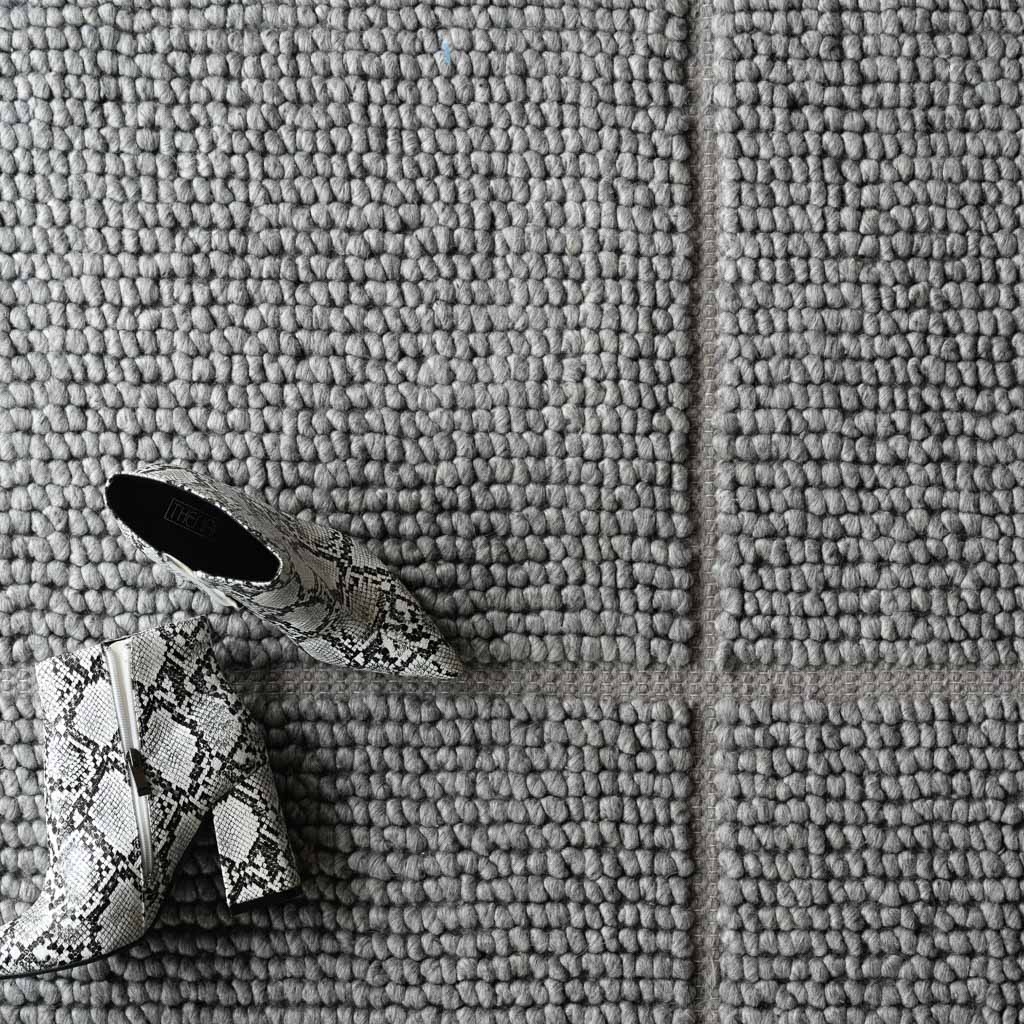 The Citizenry Samir Handwoven Accent Rug | 2' x 3' | Ecru - Image 6