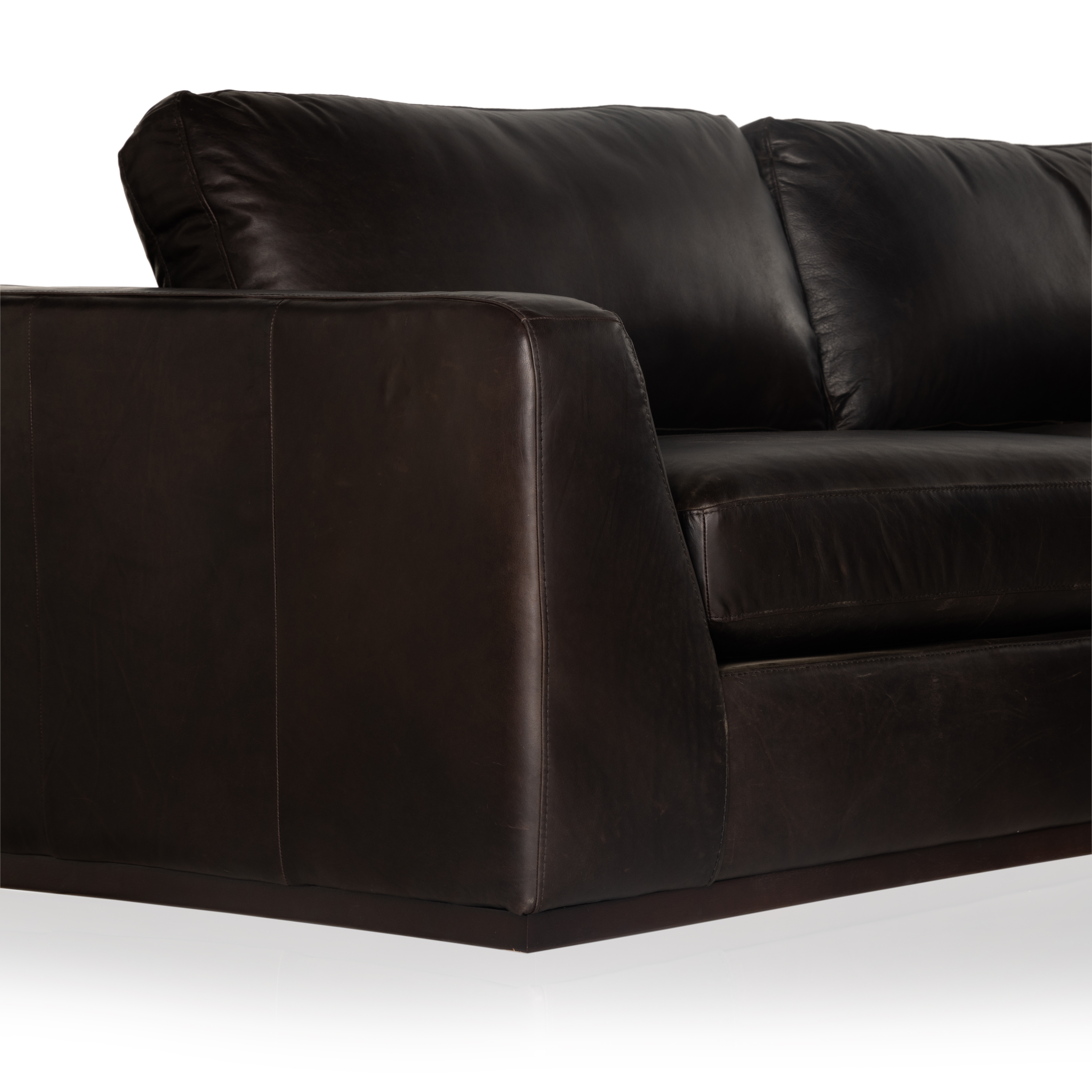 Colt 3pc Sectional-Heirloom Cigar - Image 10