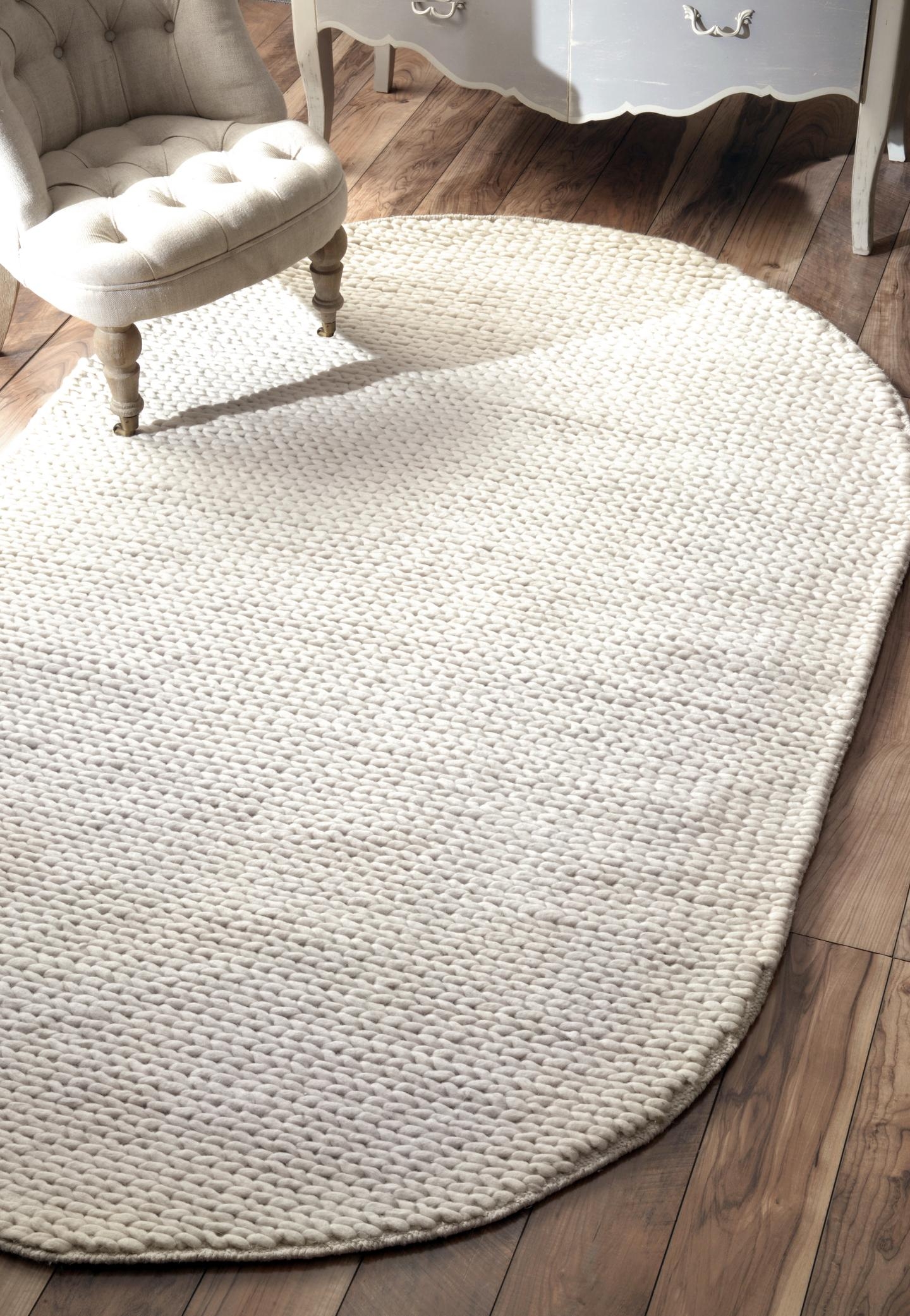 Hand Woven Chunky Woolen Cable Rug Area Rug - Image 4