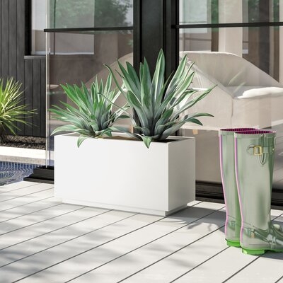 Metallic Series Galvanized Steel Planter Box - Image 0