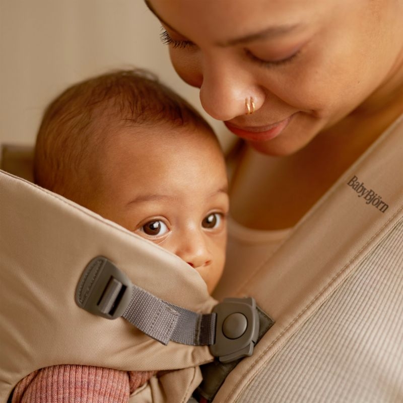 BABYBJÖRN ™ Beige Mini Baby Carrier - Image 5