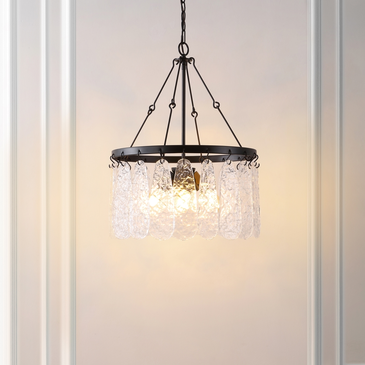Selene 4Lt 20" Chandelier - Black/Clear - Safavieh - Image 5