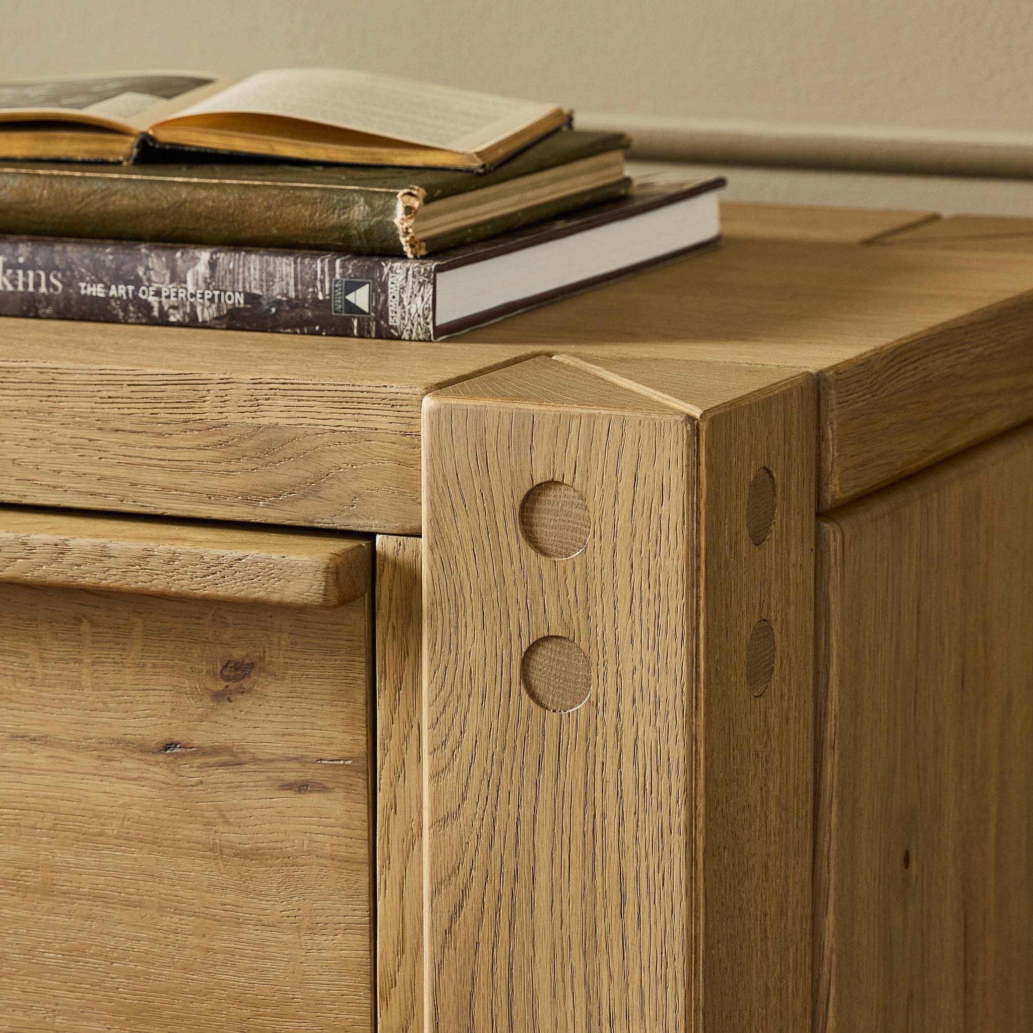 Emmer 6 Drawer Dresser - Aged Smoked Oak Veneer - Image 15