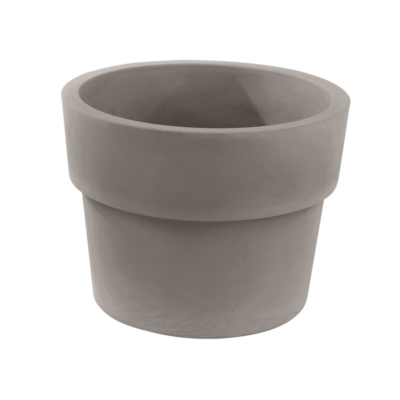 Vondom Vaso Matt Polyethylene Pot Planter - Image 0