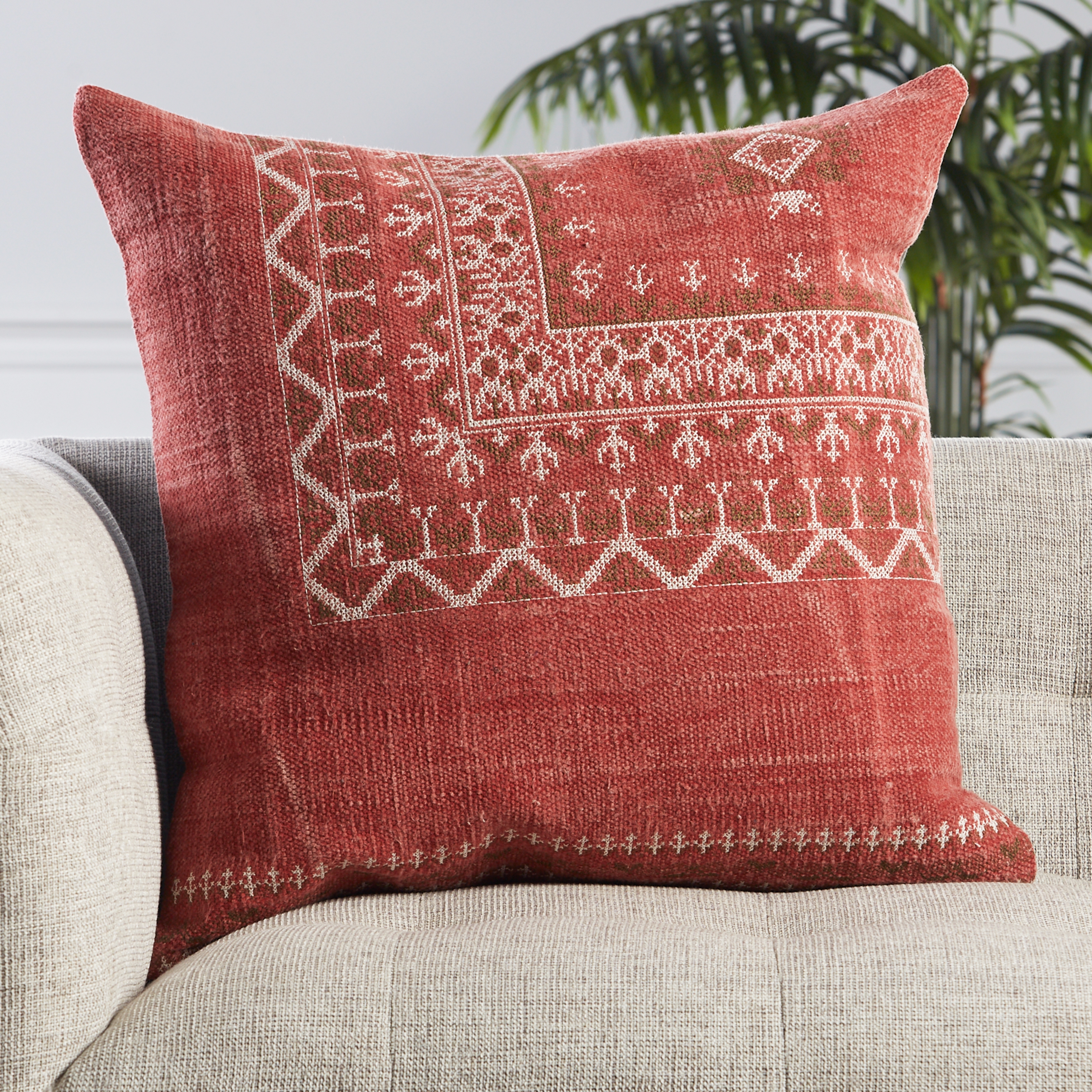 Design (US) Red 24"X24" Pillow - Image 3