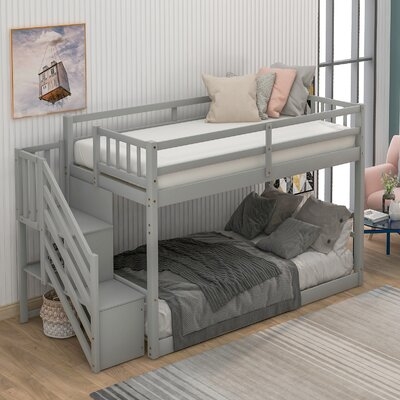 Space-Saving Bunk Bed Ladder Design Pine Wood Strong Bearing Capacity Kids Bed For Daily Life - Image 0