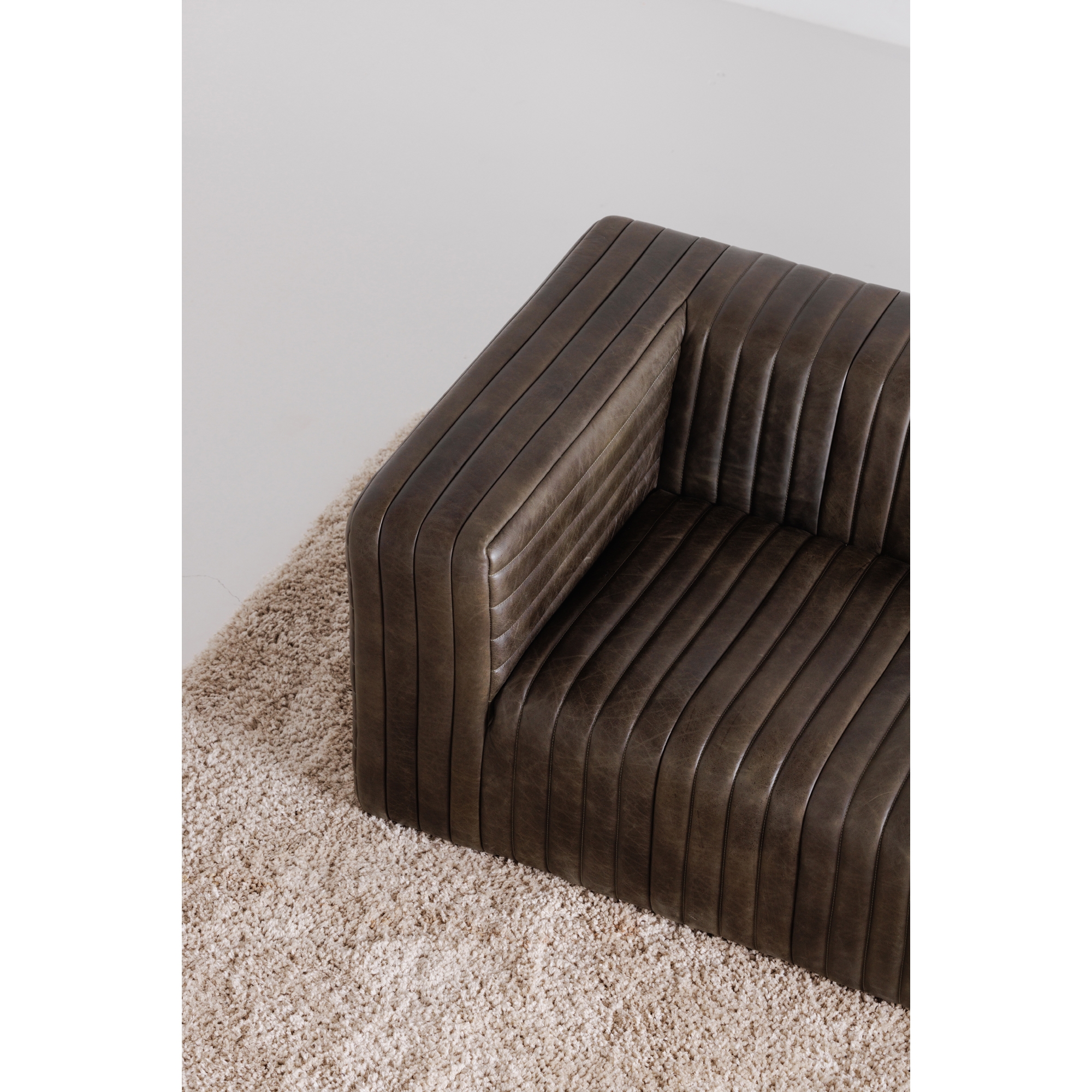 Castle Sofa - Image 7