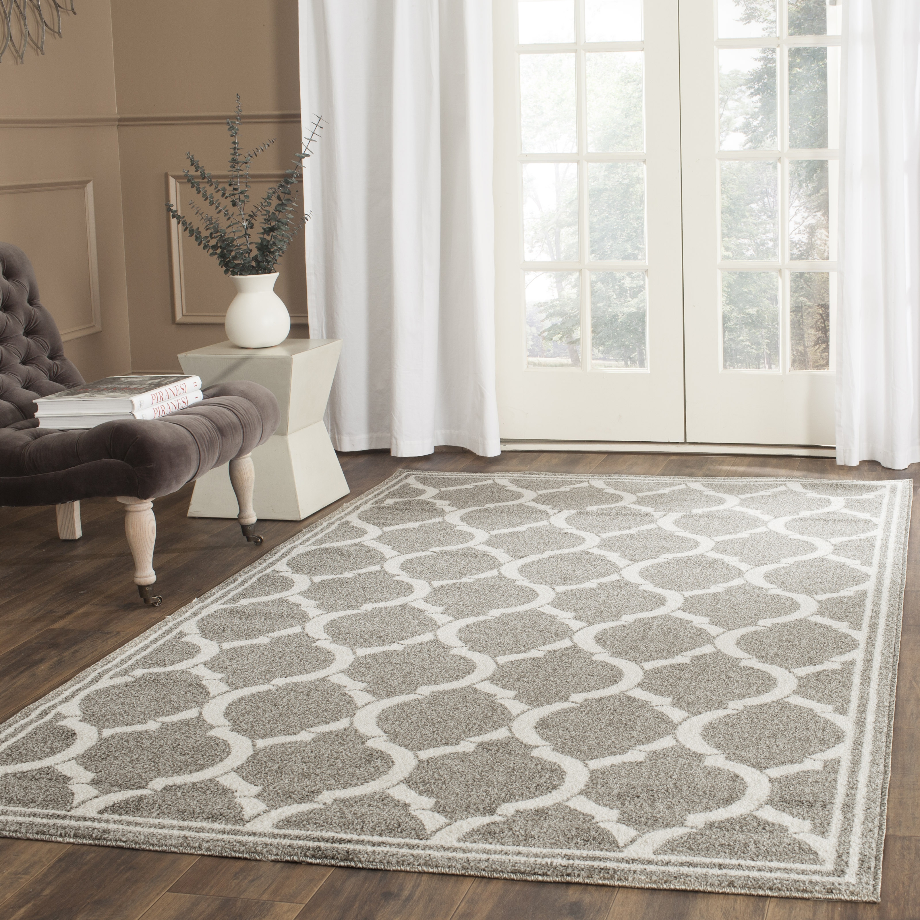 Arlo Home Indoor/Outdoor Woven Area Rug, AMT415R, Dark Grey/Beige,  4' X 6' - Image 1