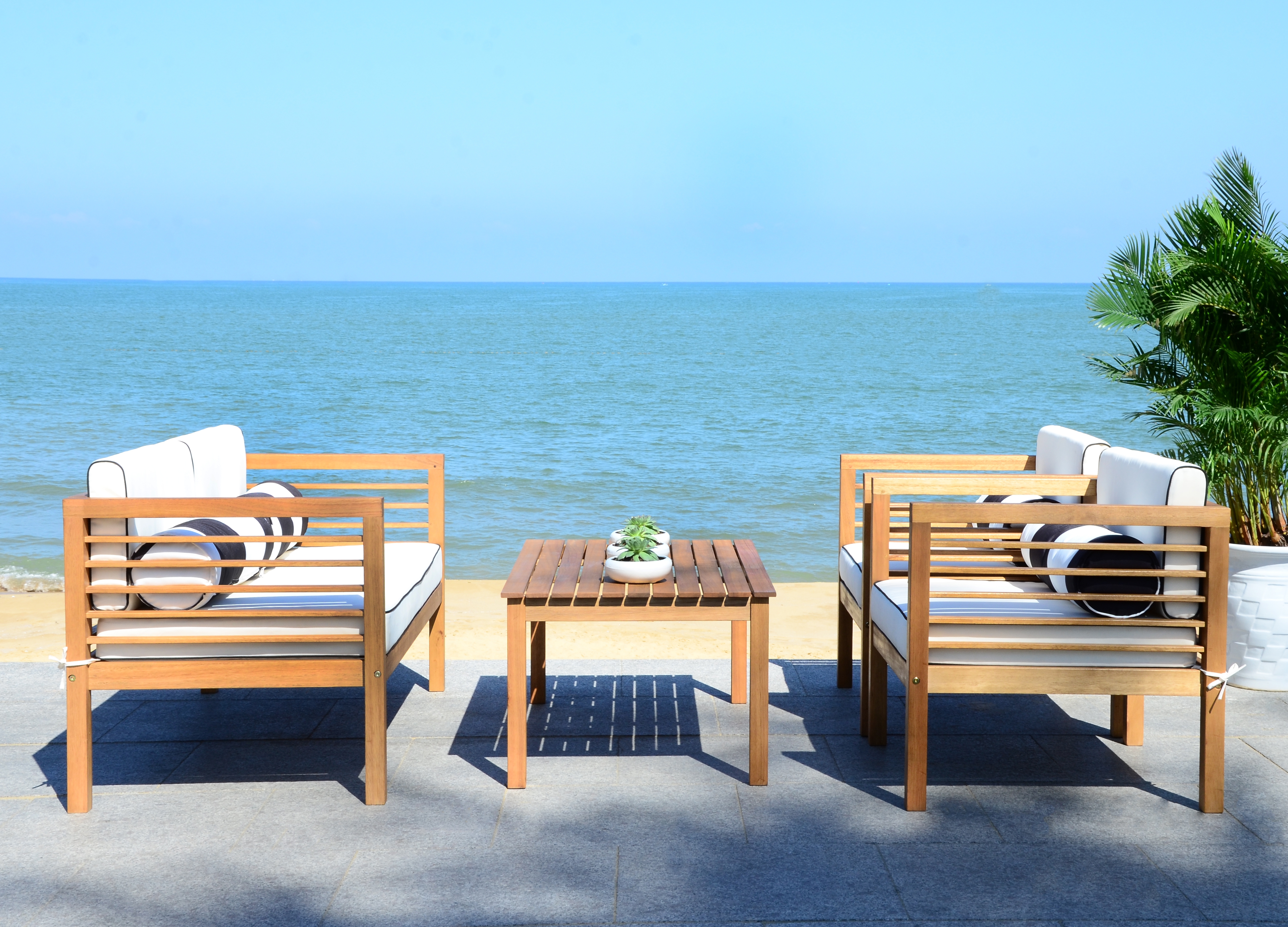 Alda 4 Piece Outdoor Set With Accent Pillows - Natural/Black/White - Safavieh - Image 6