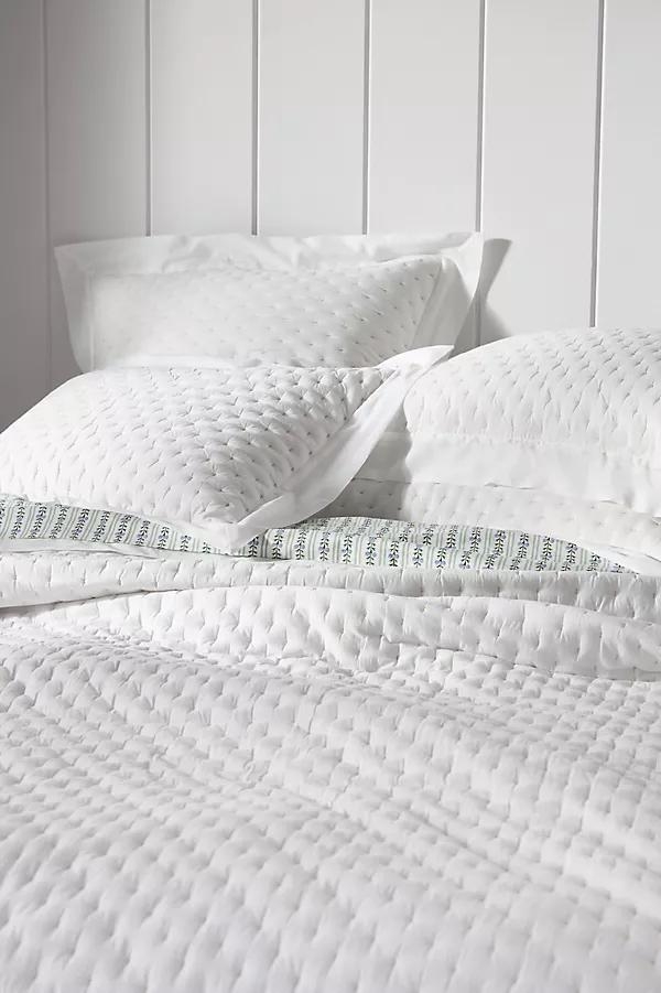 Zina Cotton Embroidered Woven Quilt - Image 0