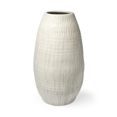 Antigona White Indoor / Outdoor Ceramic Table Vase - Image 0