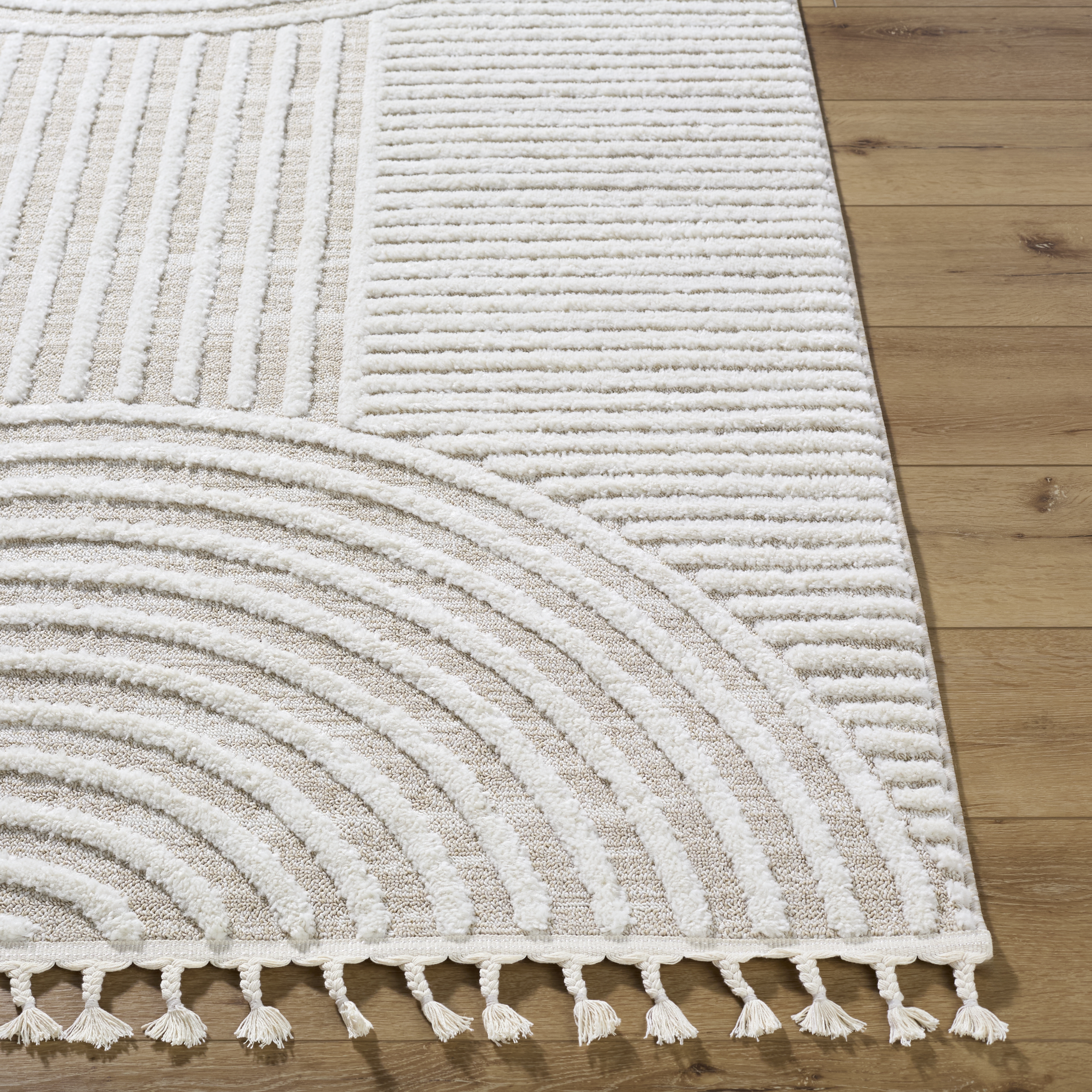 Nora White Indoor 8'10" x 12' Machine Woven Rug - Image 1