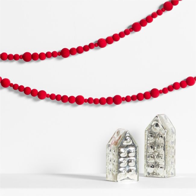 Red Velvet Christmas Garland 6' - Image 0