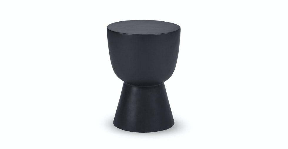 Hendry Rosin Black Side Table - Image 0