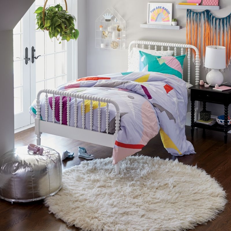 Jenny Lind White Full Bed - Image 3