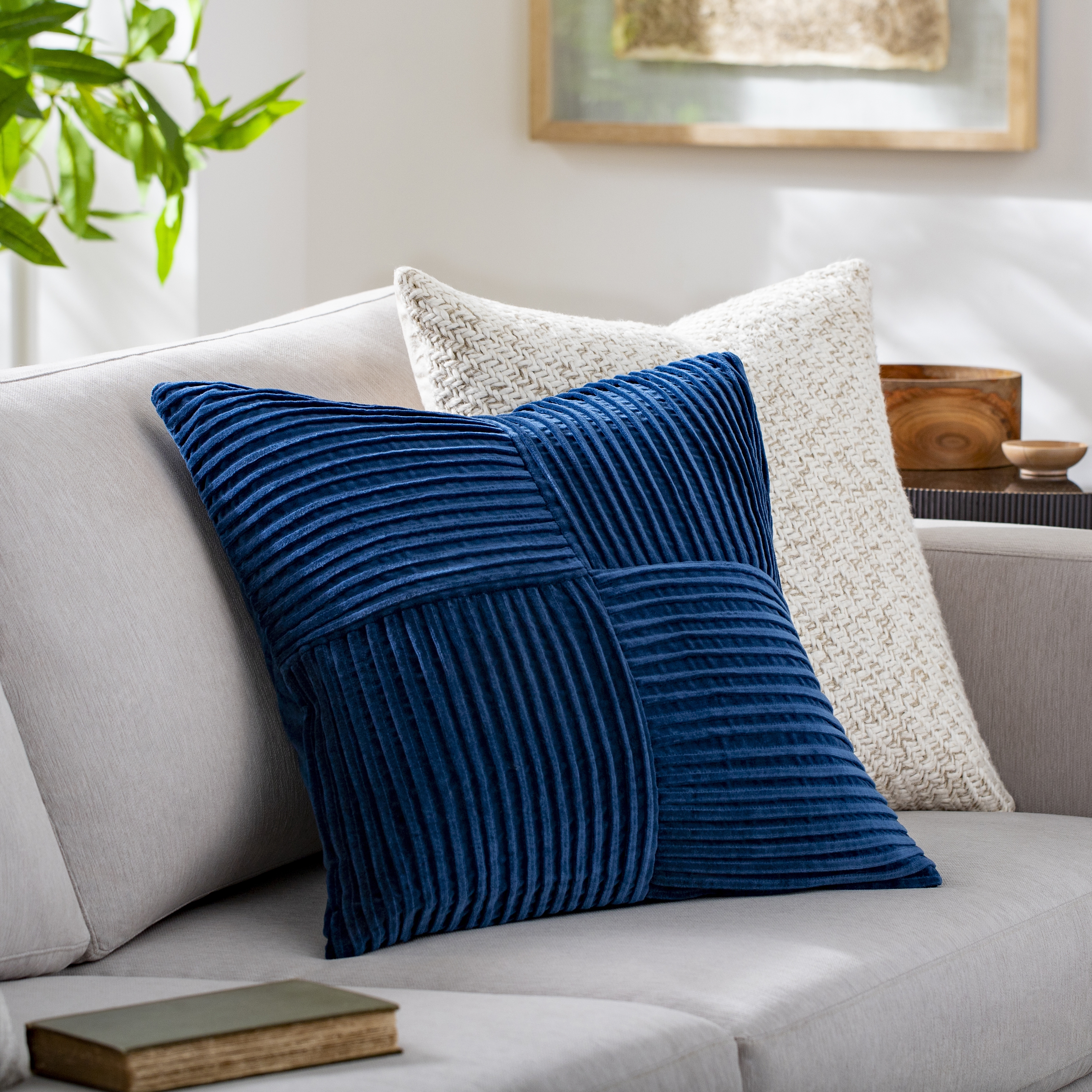 Conrad CRN-006 18"L x 18"W Pillow Cover - Image 1